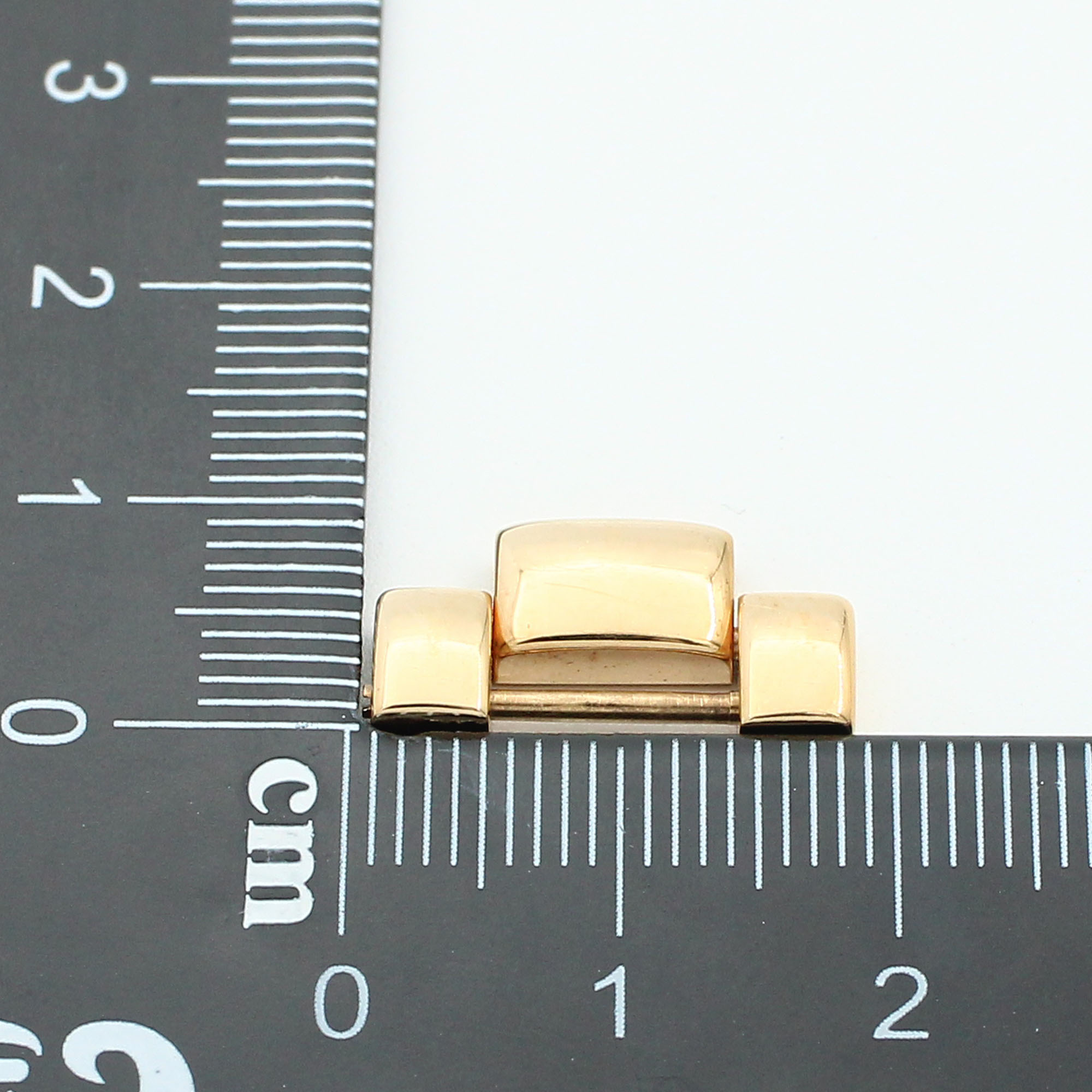 Cartier 18K yellow gold half-link 18.0mm wide for Pasha 38mm watch thumbnail 3
