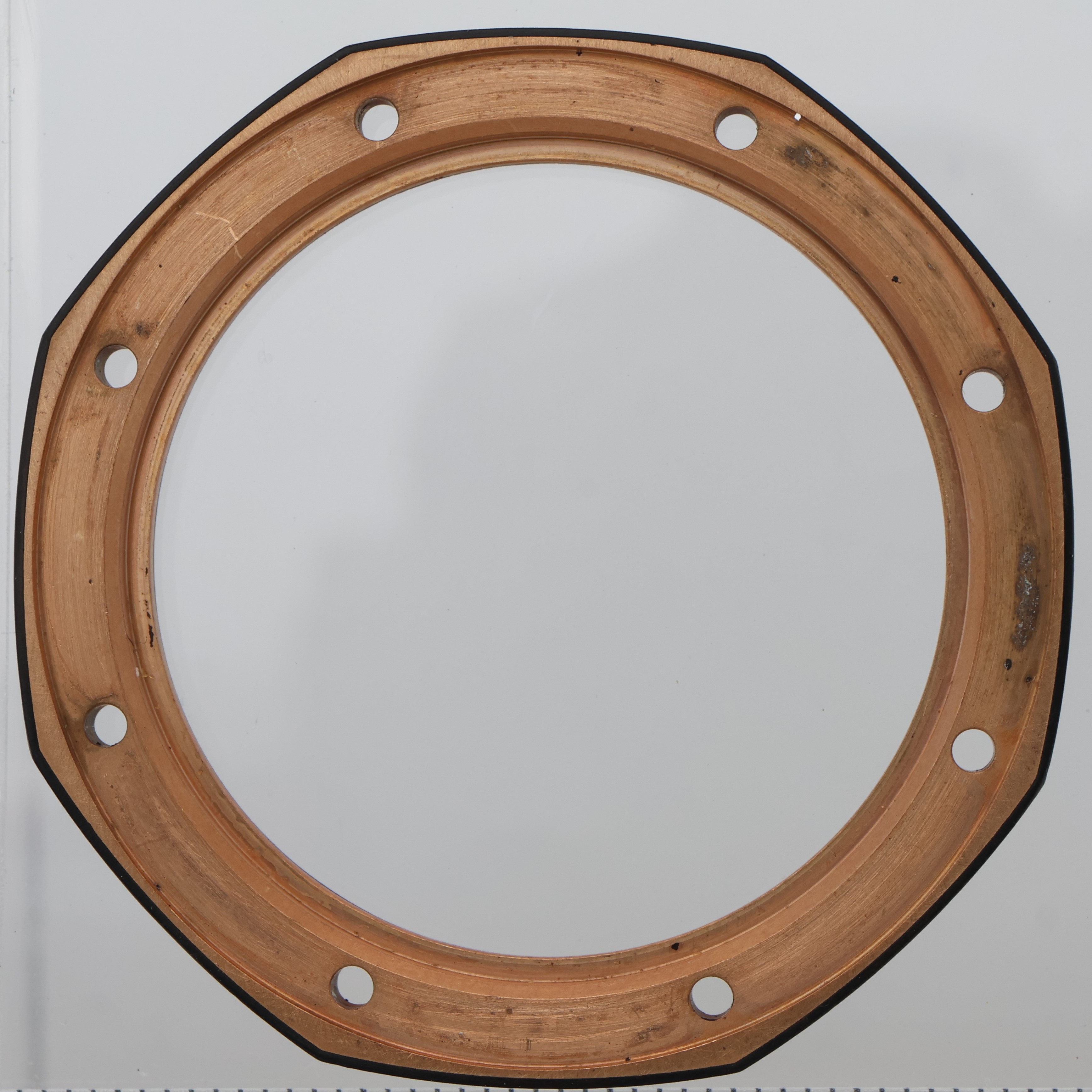 Factory original 42mm rose pink gold rubber clad bezel for Audemars Piguet thumbnail 3
