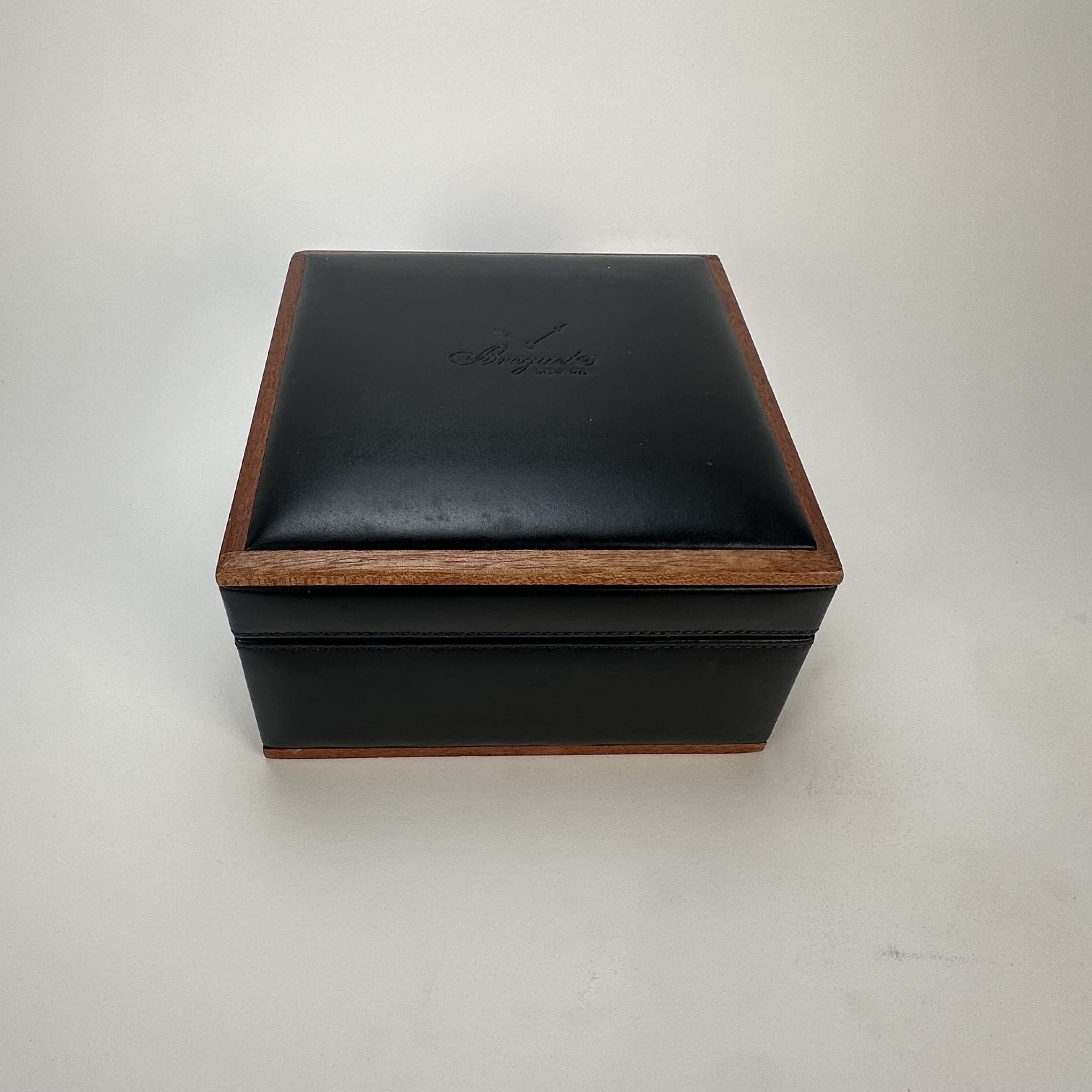 Box Breguet 6.9W x 3.9H x 6.9L thumbnail 2