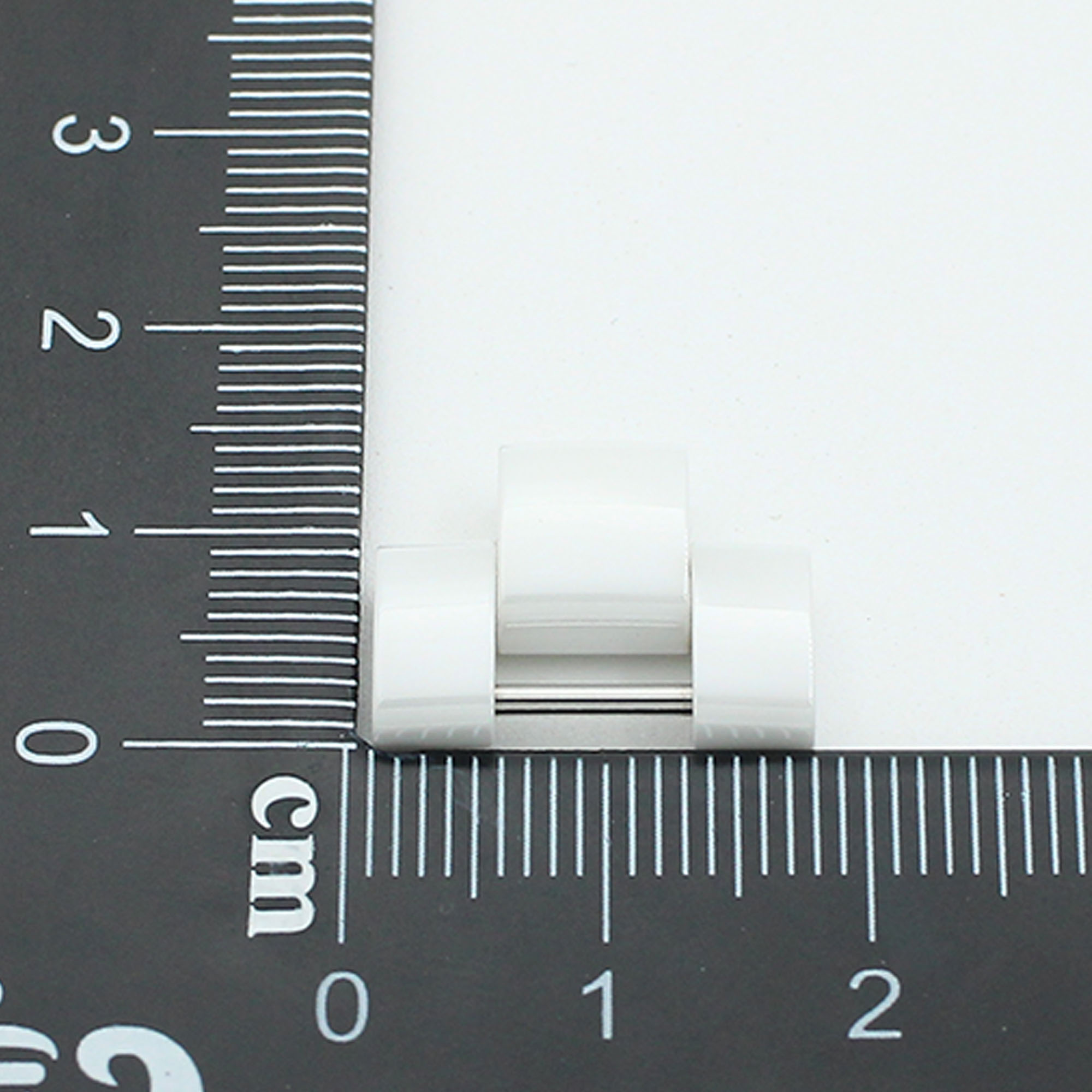 Chanel white ceramic half link 17.0mm wide for J12 38mm thumbnail 3