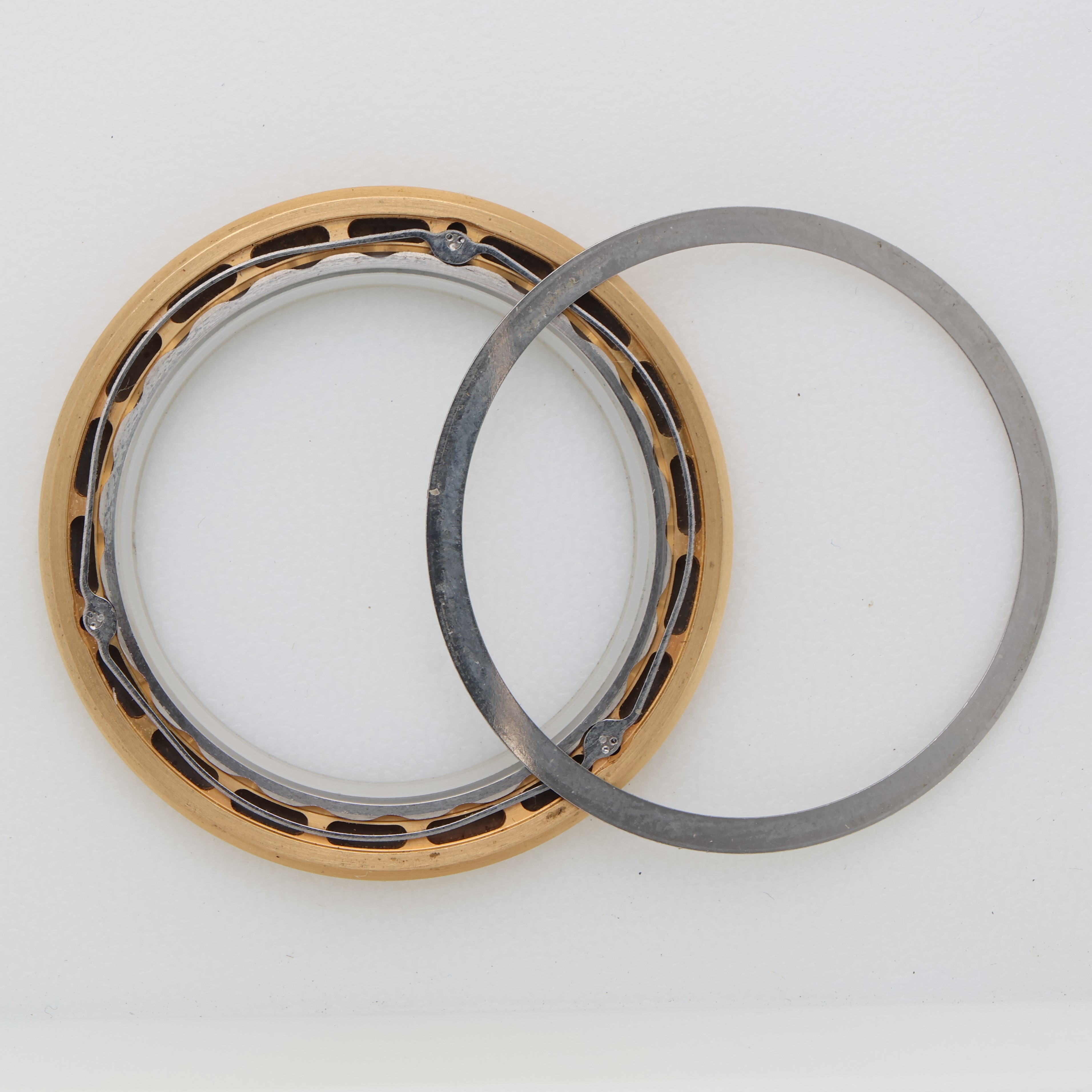 Factory original ceramic 18K yellow gold bezel for Rolex 40mm thumbnail 2