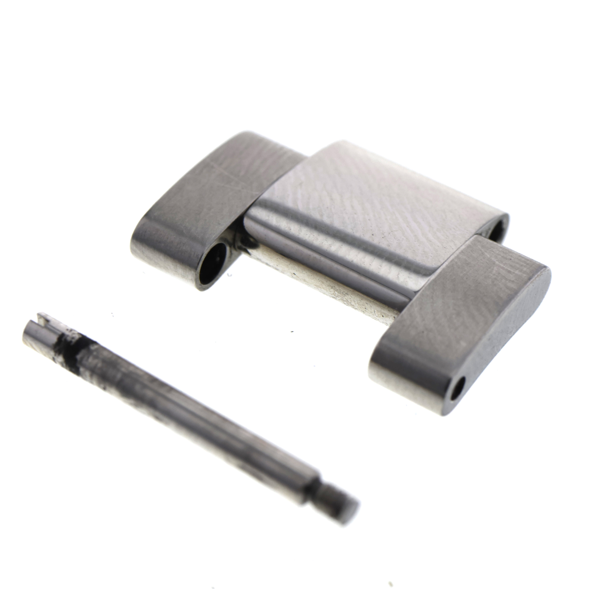 Original factory Rolex oyster solid link 17.0mm polished center mint condition thumbnail 3
