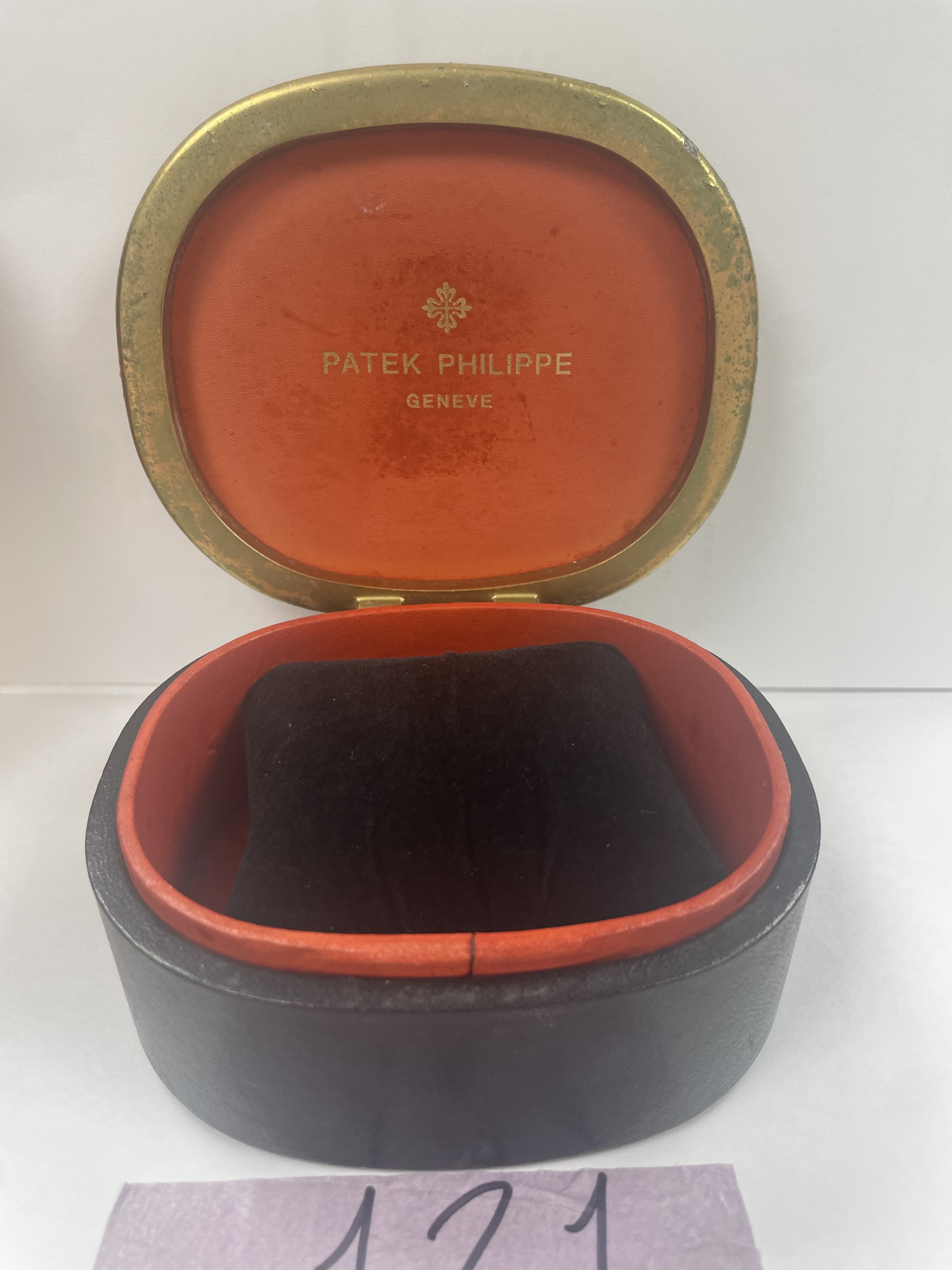 Box Vintage Patek Philippe 5.3W x 2.5H x 5.4L Generic pillow thumbnail 1