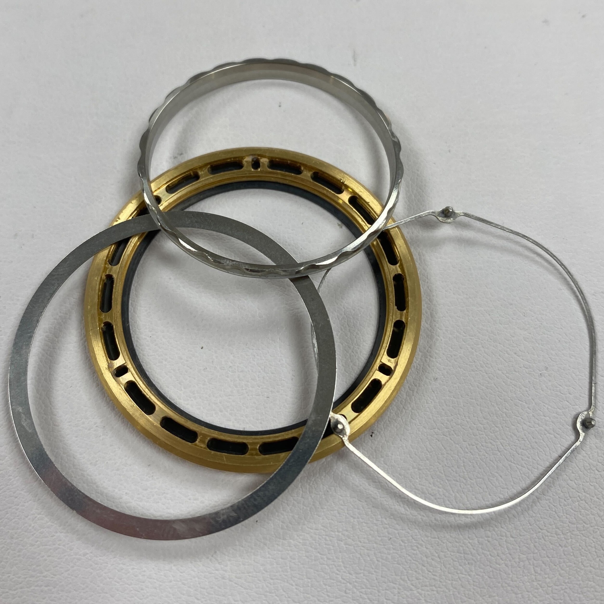 Factory original ceramic 18K yellow gold bezel for Rolex GMT 40mm thumbnail 2
