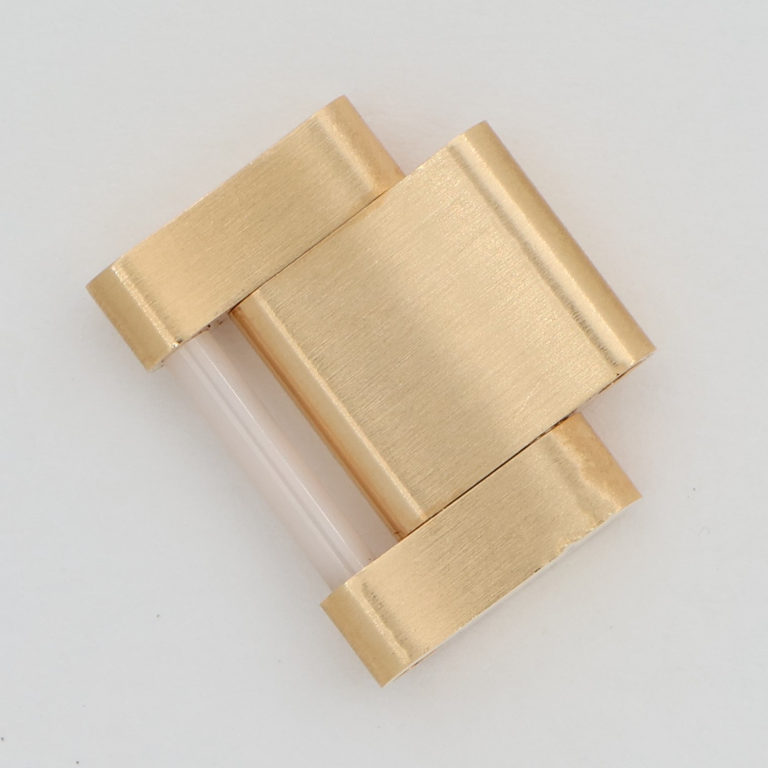 Rolex 18K yellow gold oyster link 15.5mm wide for Sky Dweller model thumbnail 3