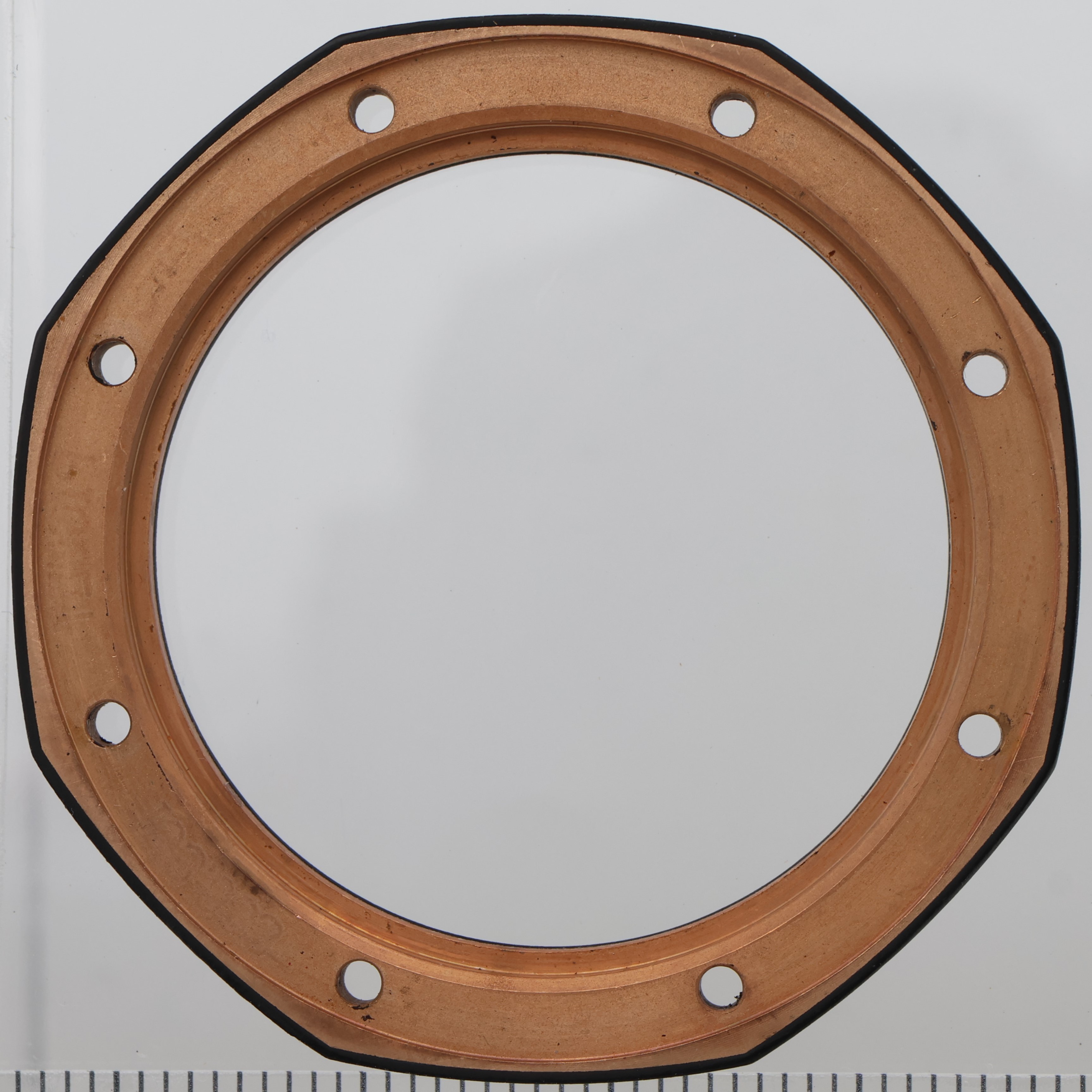 Factory original 42mm rose pink gold rubber clad bezel for Audemars Piguet thumbnail 3