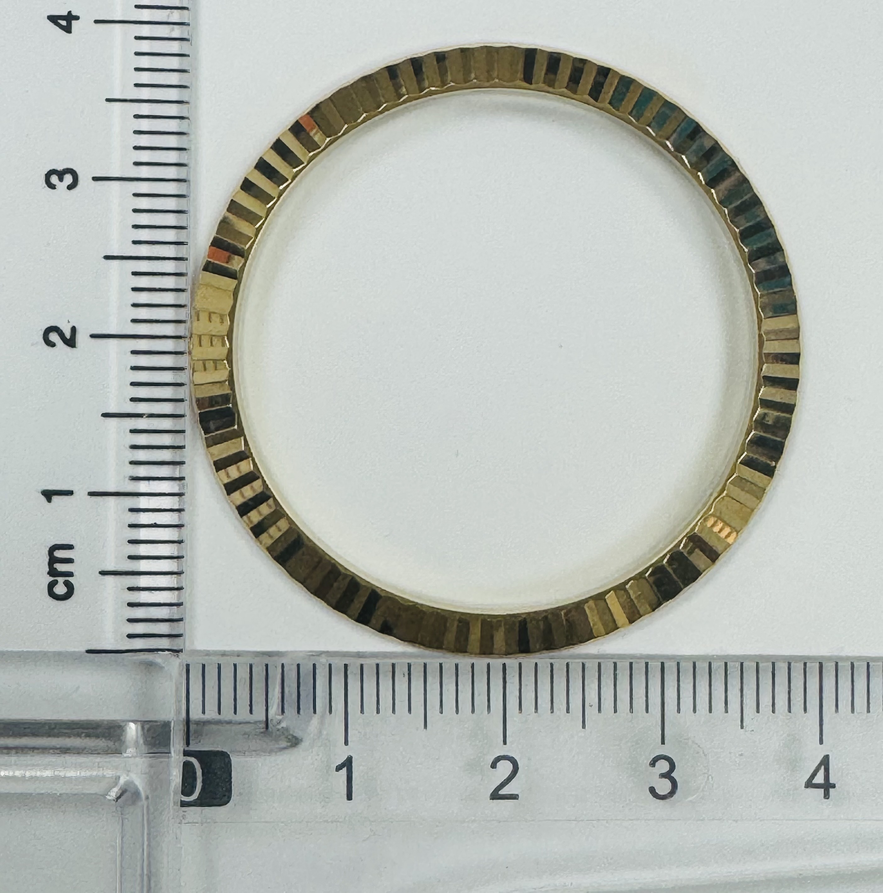 Factory Rolex solid 18K yellow fluted bezel for 41 mm, thumbnail 2