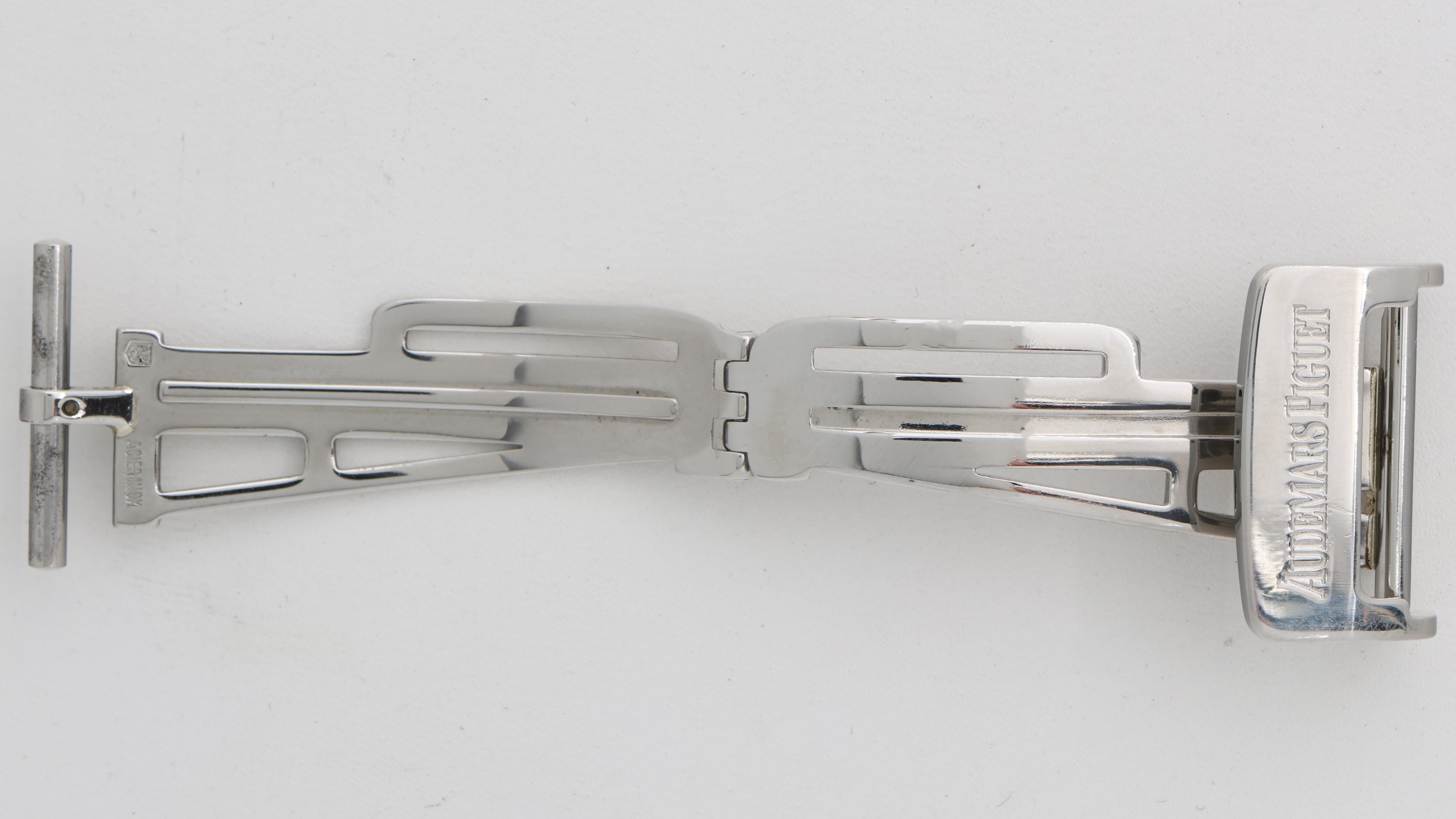 Original 18mm Deployment buckle for Audemars Piguet thumbnail 2
