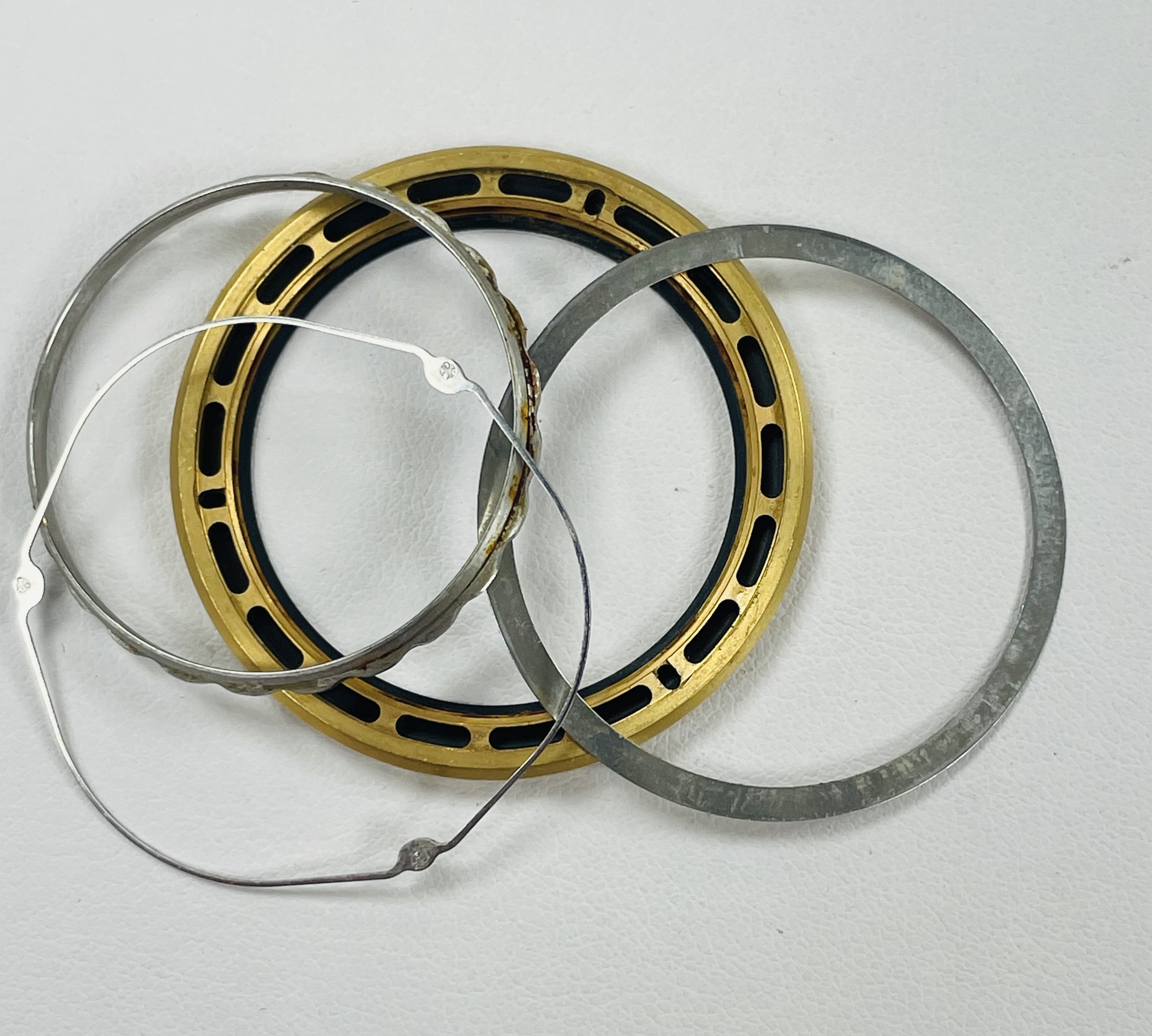Original ceramic bezel for Rolex GMT 40mm thumbnail 2