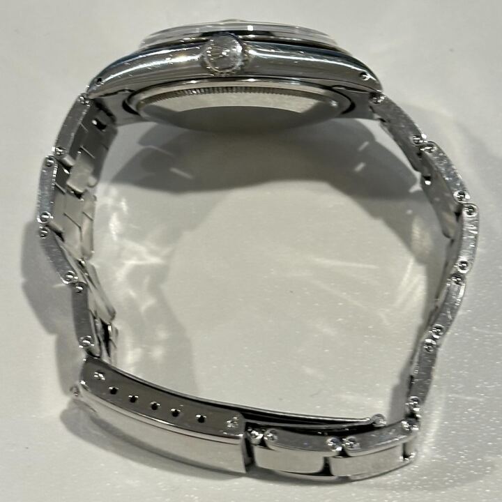 Rolex Oyster Perpetual Date 34 1500 Vintage Silver Dial Steel Mens Watch 1970 thumbnail 2