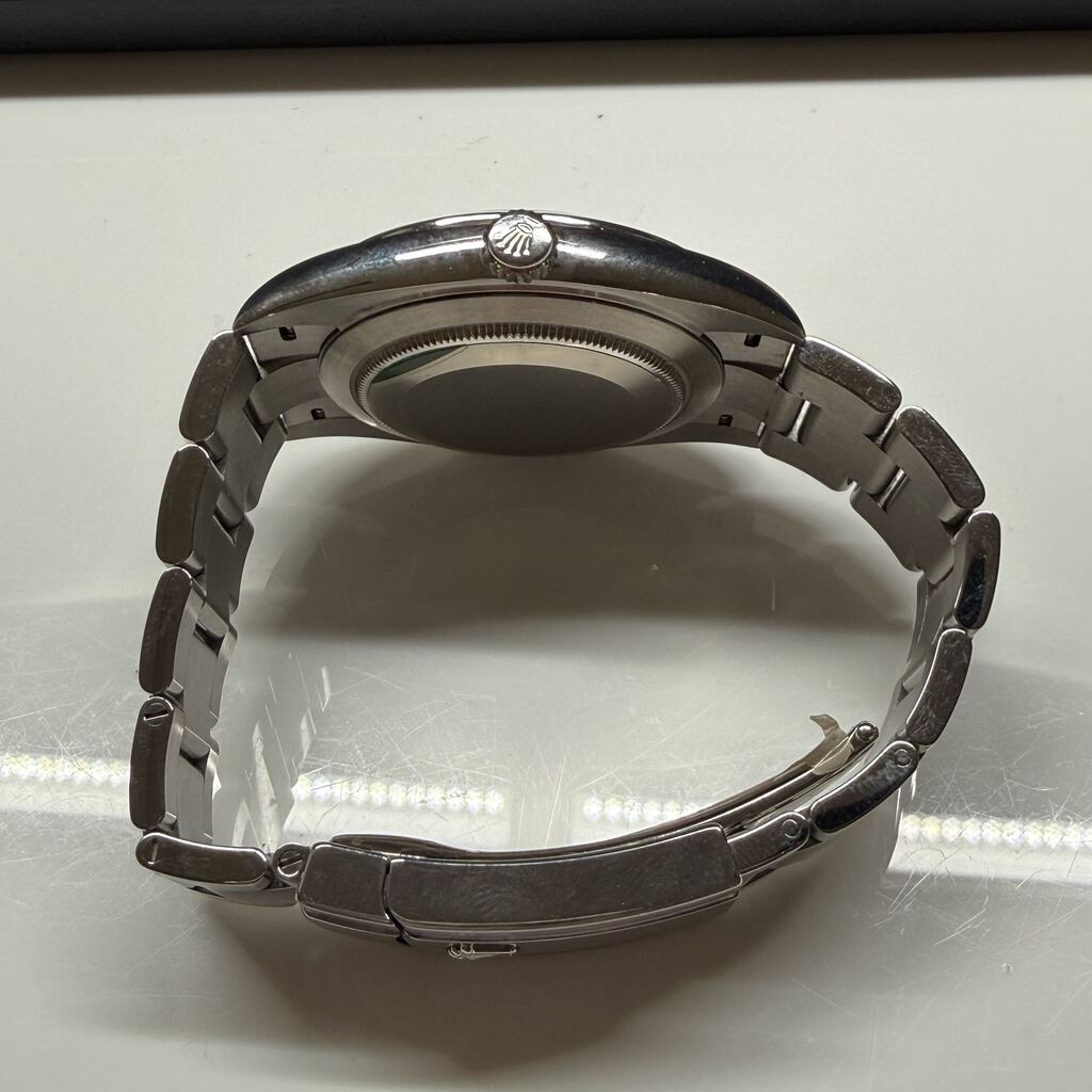 Rolex Datejust 126300 thumbnail 2