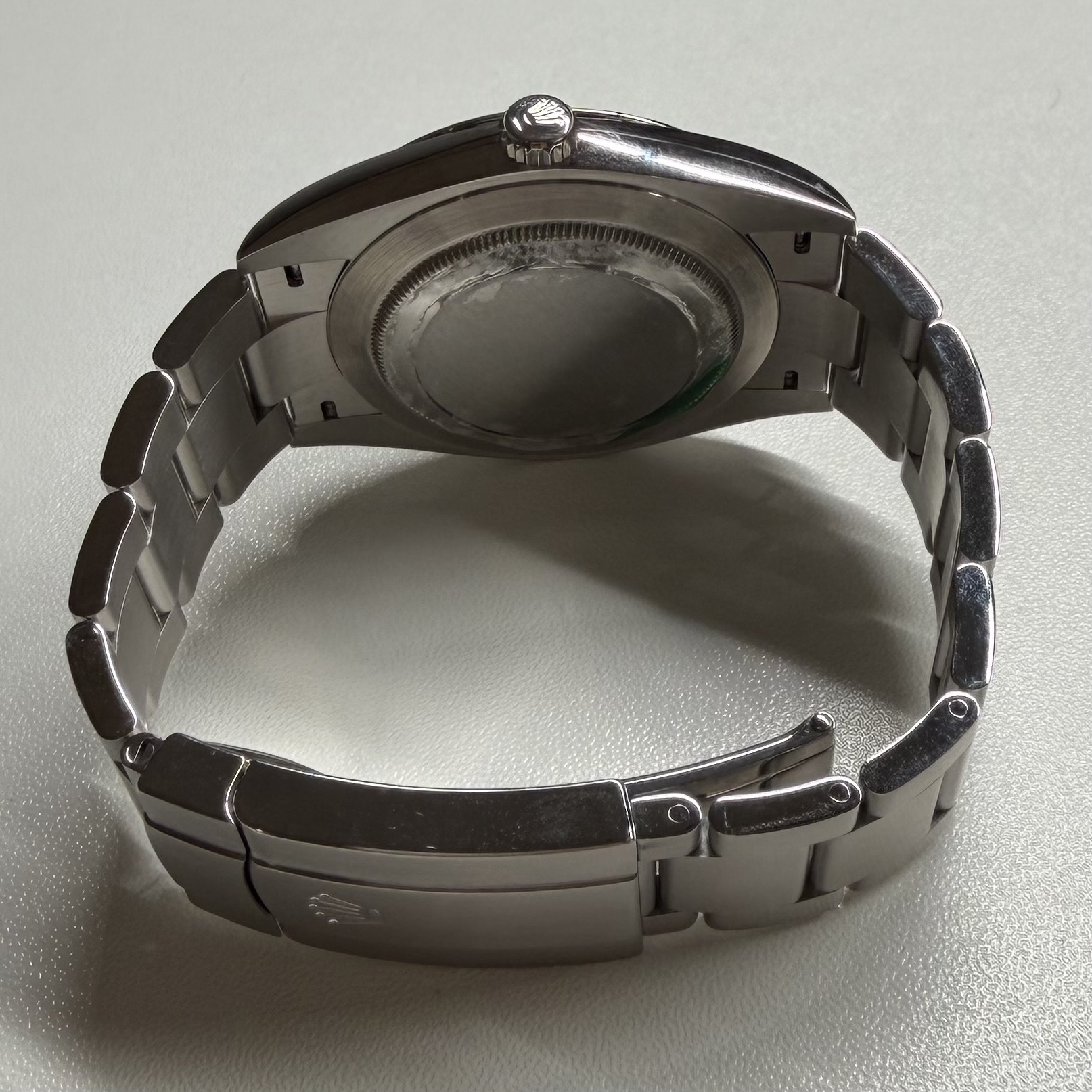 Rolex Oyster Perpetual 41 124300 thumbnail 2