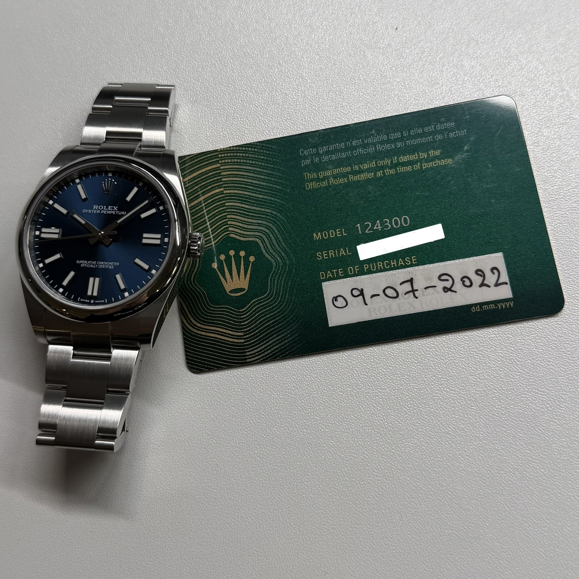 Rolex Oyster Perpetual 41 124300 thumbnail 3