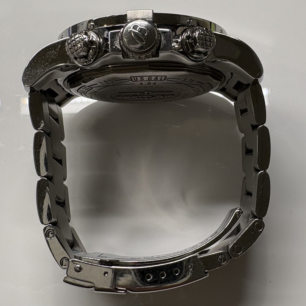 Breitling Super Avenger II A13371 thumbnail 2
