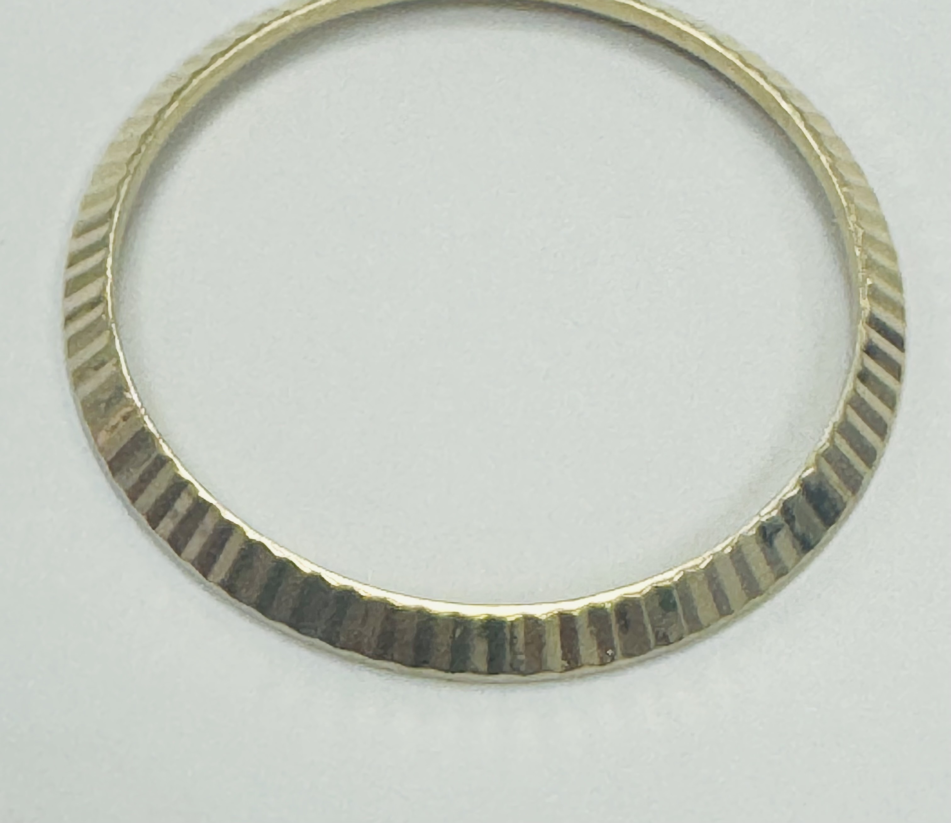 Factory 18K yellow gold Rolex fluted bezel for older model 31 mm, for acrylic thumbnail 1