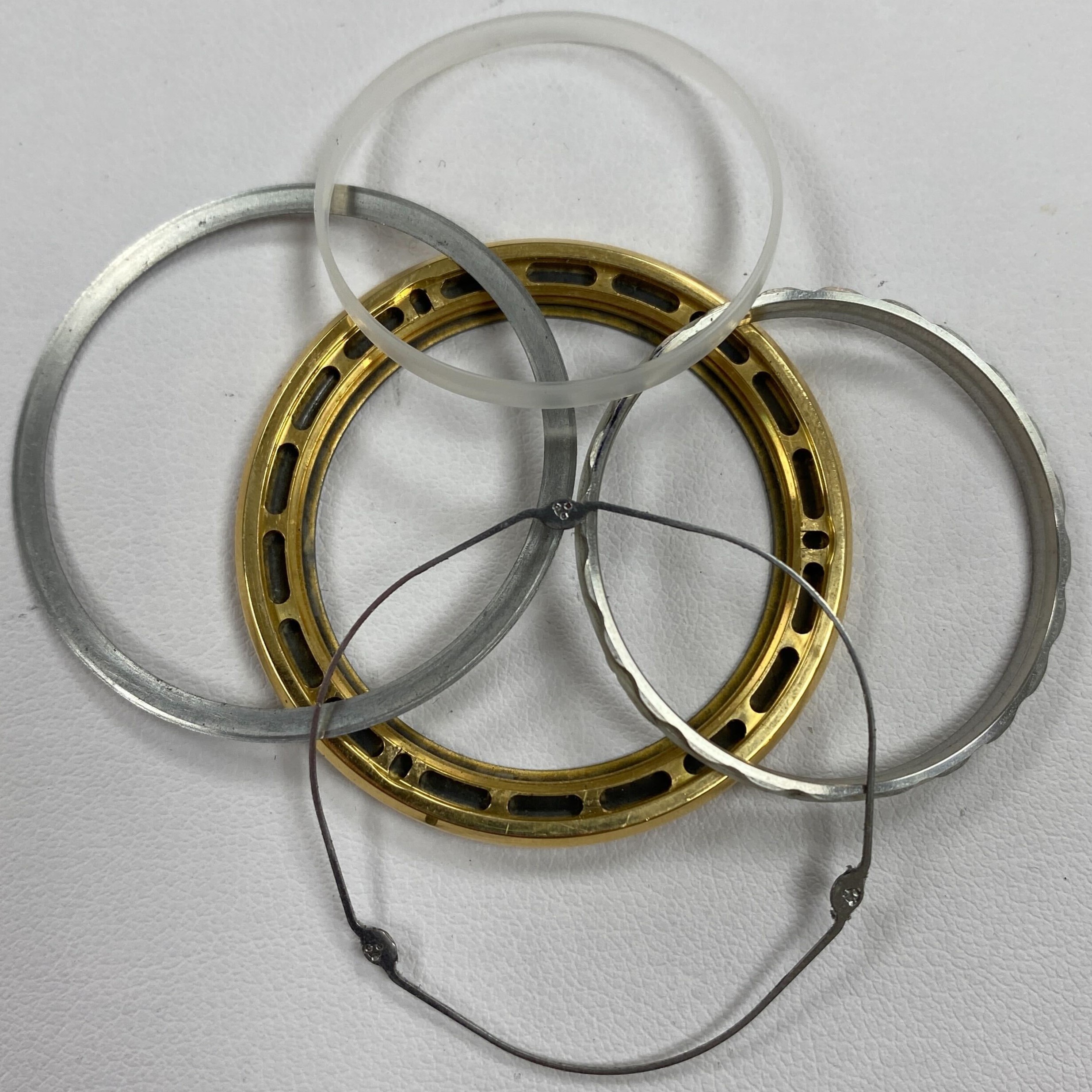 Factory original ceramic 18K yellow gold bezel for Rolex GMT 40mm thumbnail 2