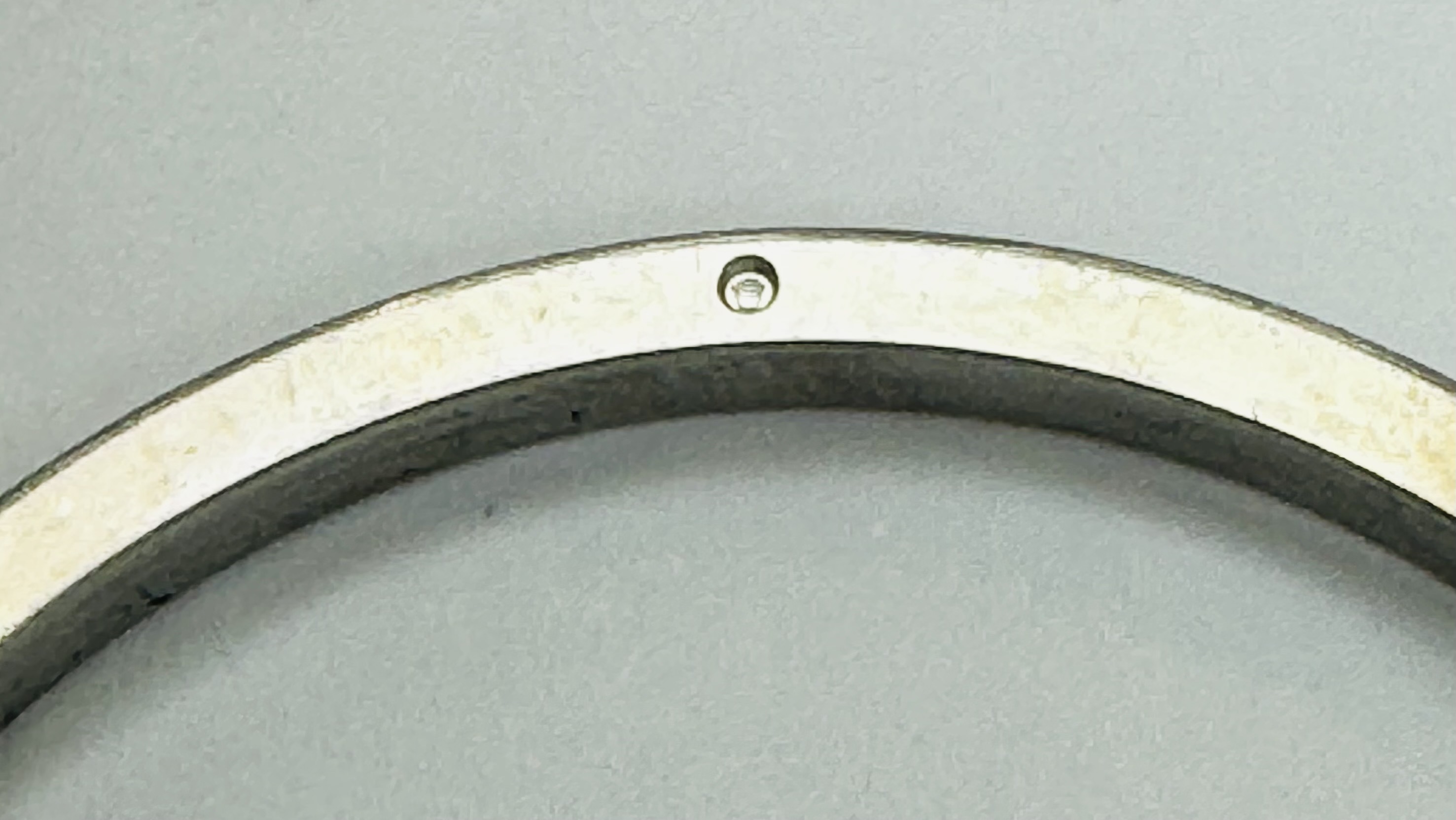 Factory Rolex fluted solid 18K white gold bezel for 36 mm, good condition. thumbnail 3