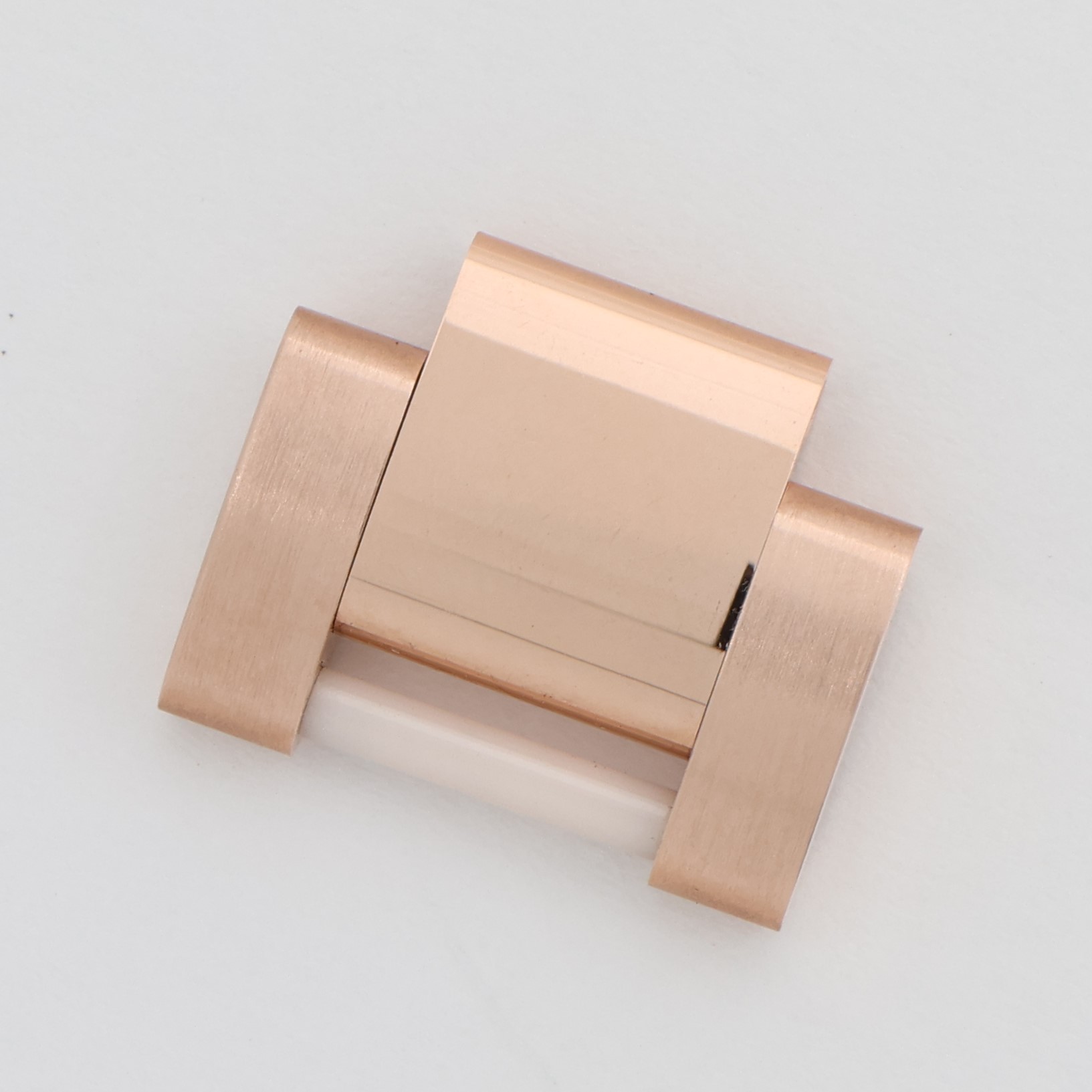 Rolex 18K pink rose red gold oyster link 15.5mm wide for Sky Dweller model thumbnail 1