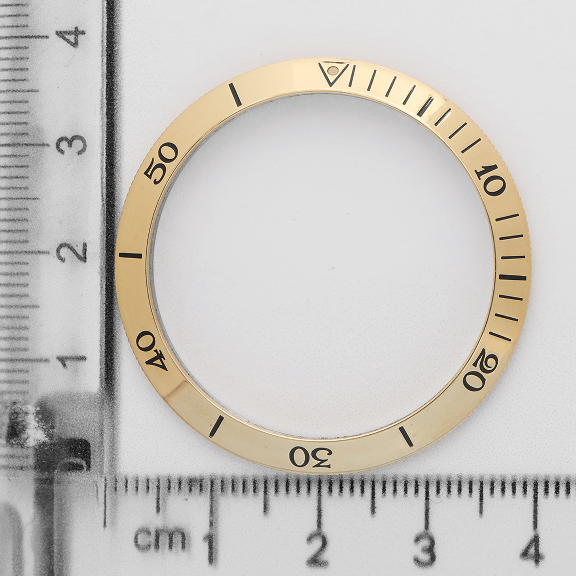 Factory original 18K yellow gold bezel for Cartier Pasha 38mm thumbnail 2